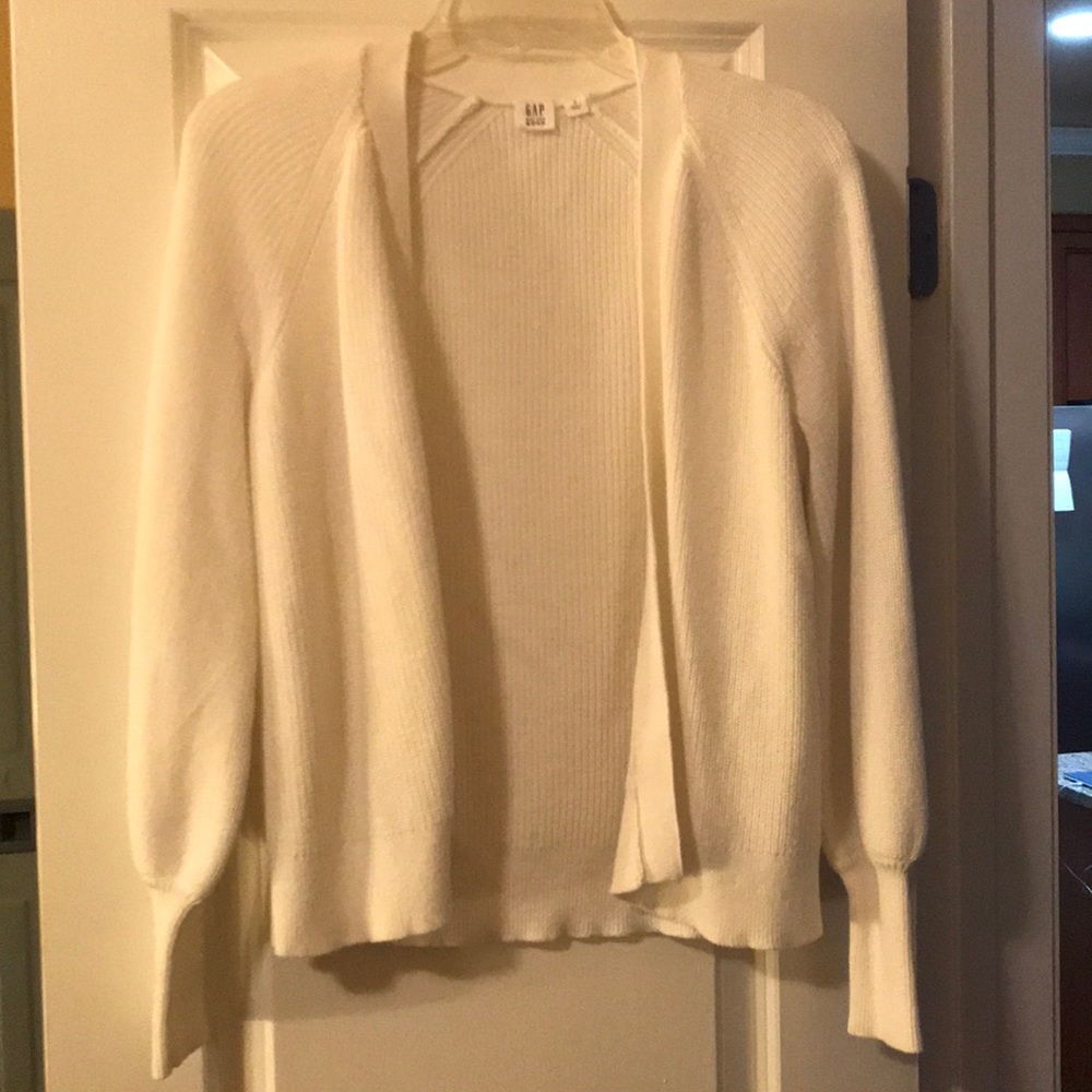 GAP white cardigan